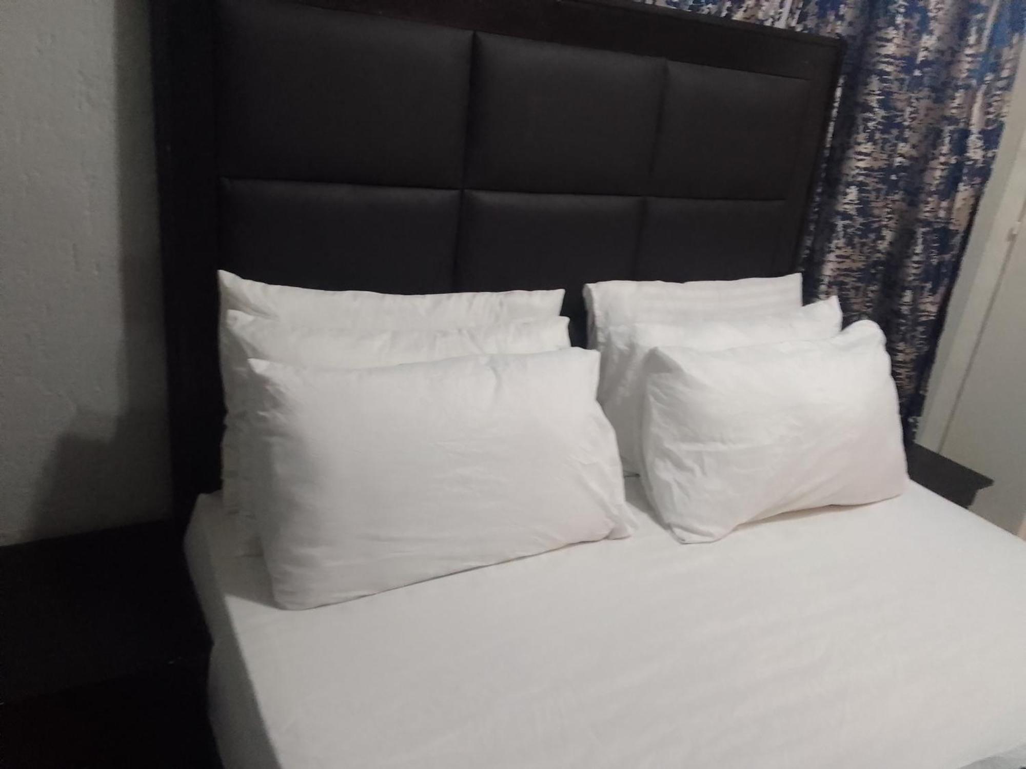 The Apartment On Katherine Street In Central Sandton โจฮันเนสเบิร์ก ภายนอก รูปภาพ